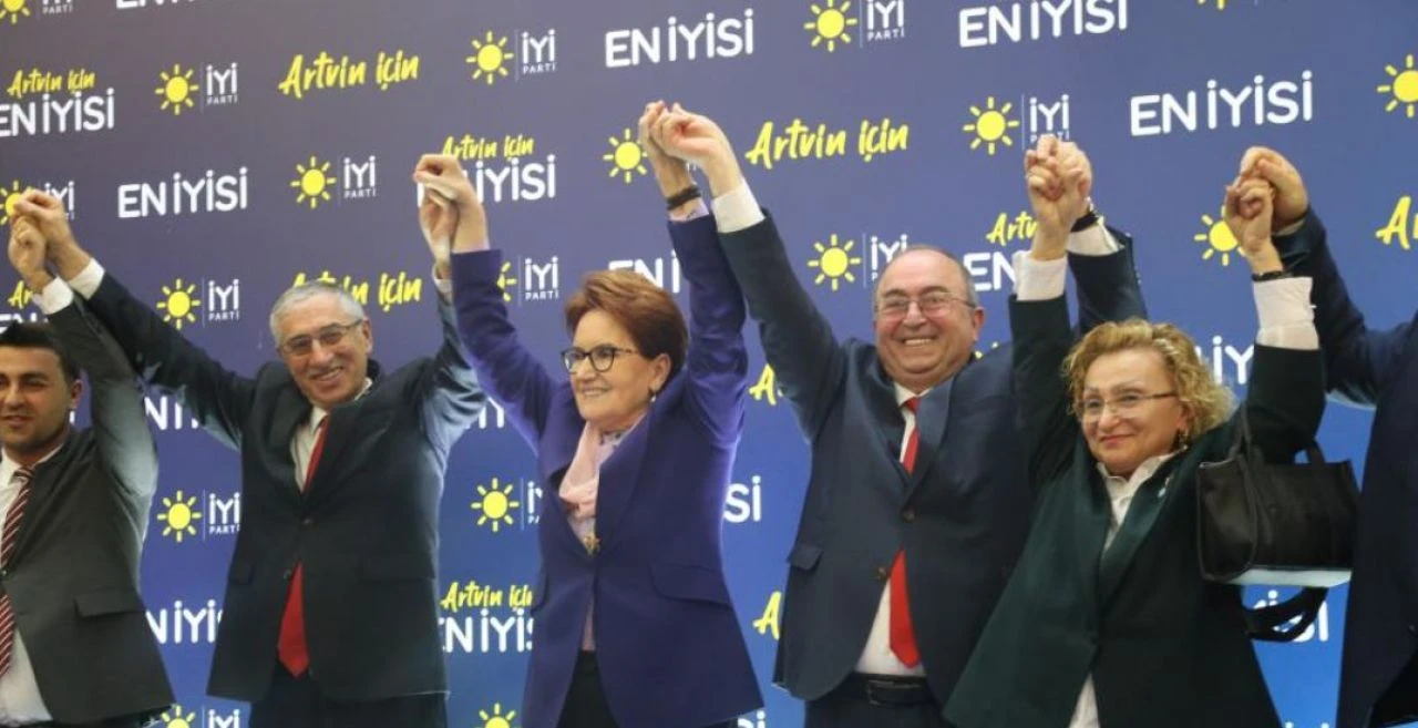 Meral Akşener bir dönemin efsane sözünü hatırlattı: Demek ki olmuyormuş - 1. Resim