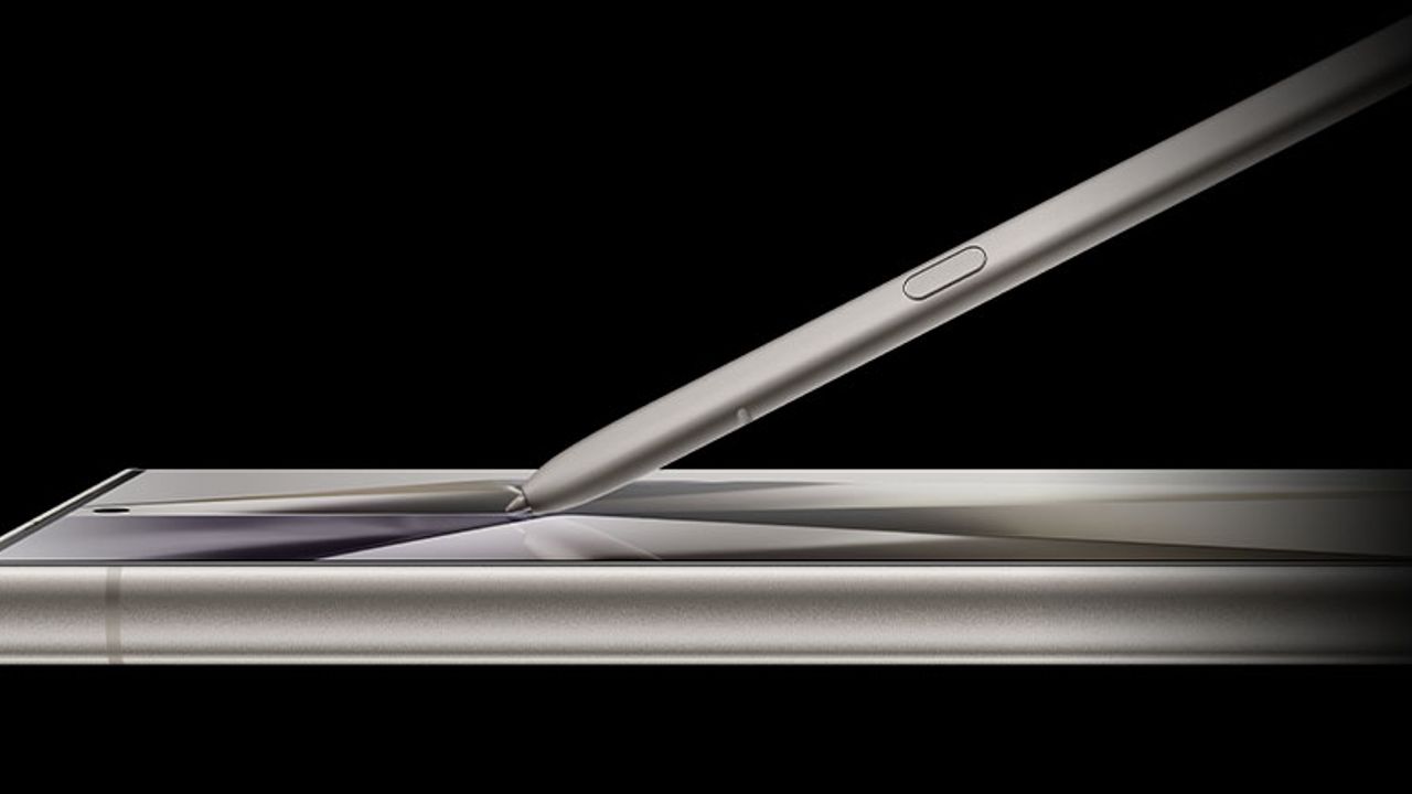 Samsung Galaxy S24 S-Pen&#039;den neden yanık kokusu geliyor?