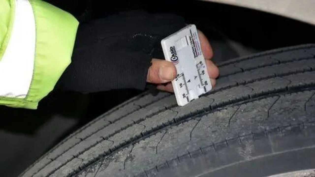 Zorunlu kış lastiği uygulaması bitiyor! Depo otellerde fiyatlar 1000 lirayı buluyor - 2. Resim