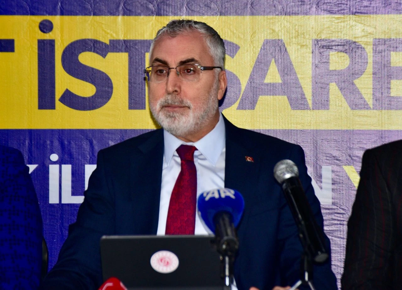 Bakan Işıkhan duyurdu: Emekliye indirim müjdesi, kampanyalar başlıyor: Tarım Kredi, PTT, THY... - 1. Resim