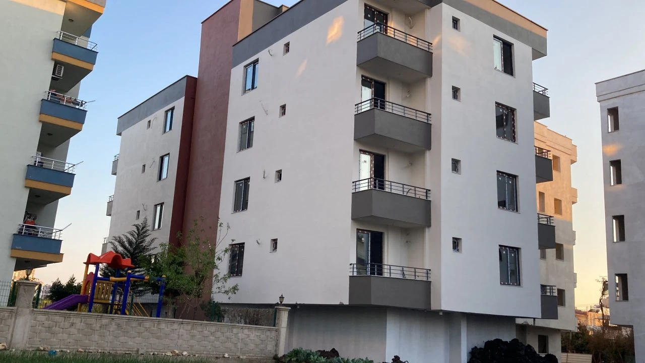 Binayı yapanlar da, görenler de şaşkına döndü! Her gün başka şekilde görünüyor - 1. Resim