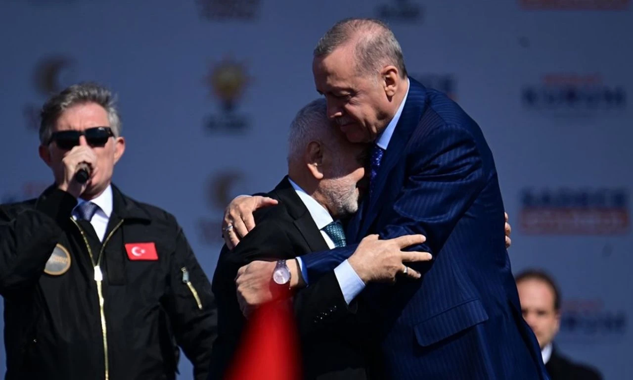 AK Parti'ye geçen Suat Pamukçu'dan çarpıcı sözler: Yeniden Refah yoldan saptı - 2. Resim