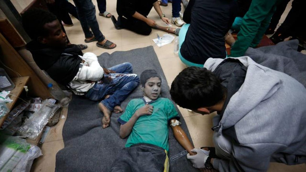 Gazze&#039;de tedavi için tahliye edilmesi gereken 8 bin hasta var