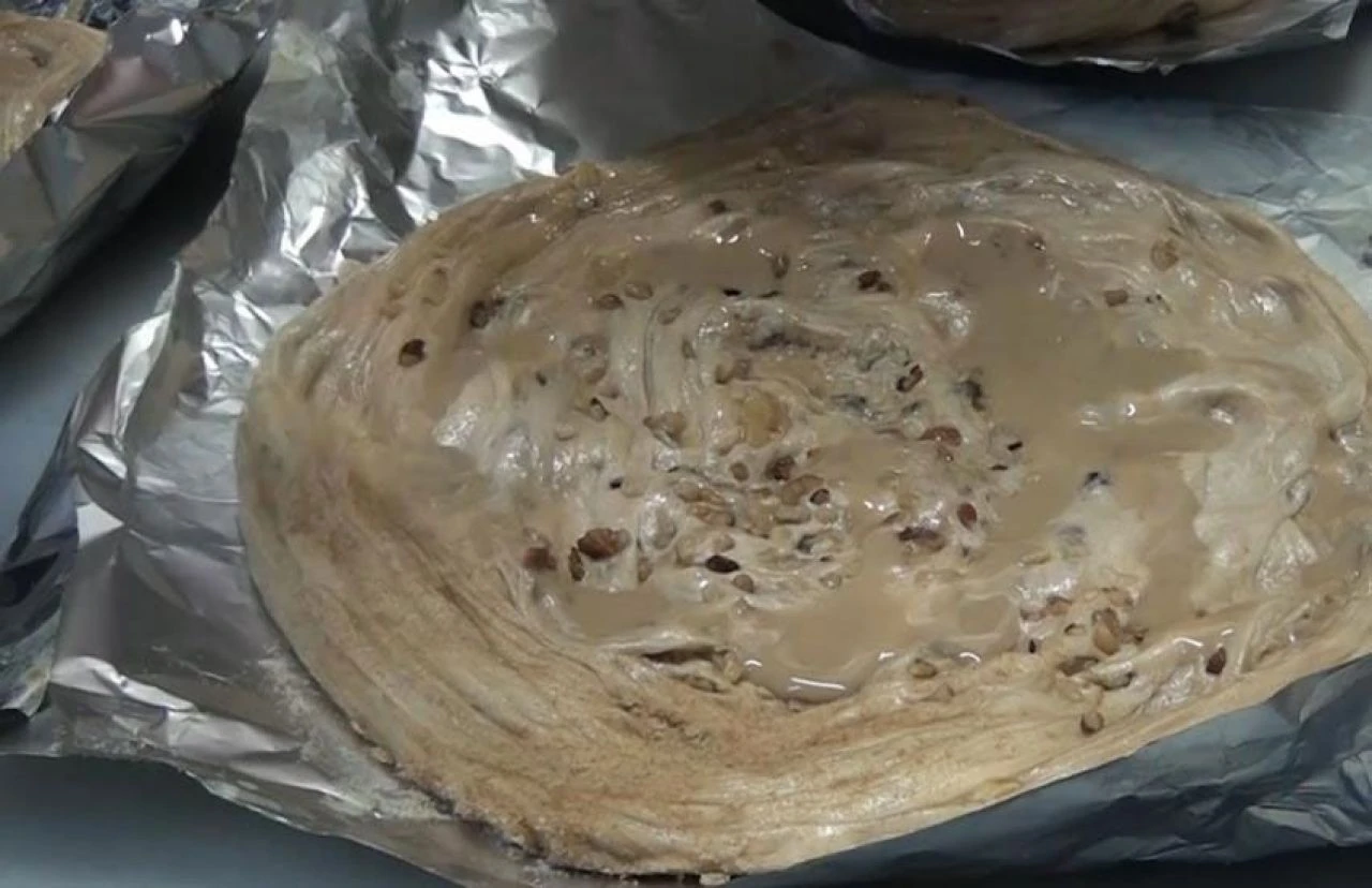 Lezzetiyle damak çatlatıyor: 11 ayda bir yapılan pidenin fiyatı belli oldu!