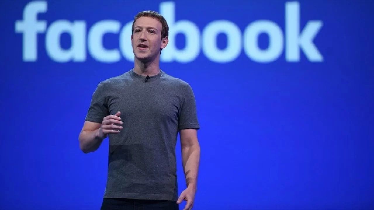 Mark Zuckerberg elini cebine attı! Google çalışanlarına &#039;mülakatsız&#039; iş teklifi