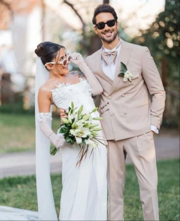 Ünlü şarkıcı Melek Mosso isyan etti: Kötü kalpliliğinizden midem bulandı!