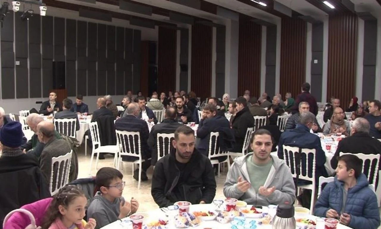 Yerel seçim öncesi istifa şoku! Ayrılan 600 kişi AK Parti'ye geçti