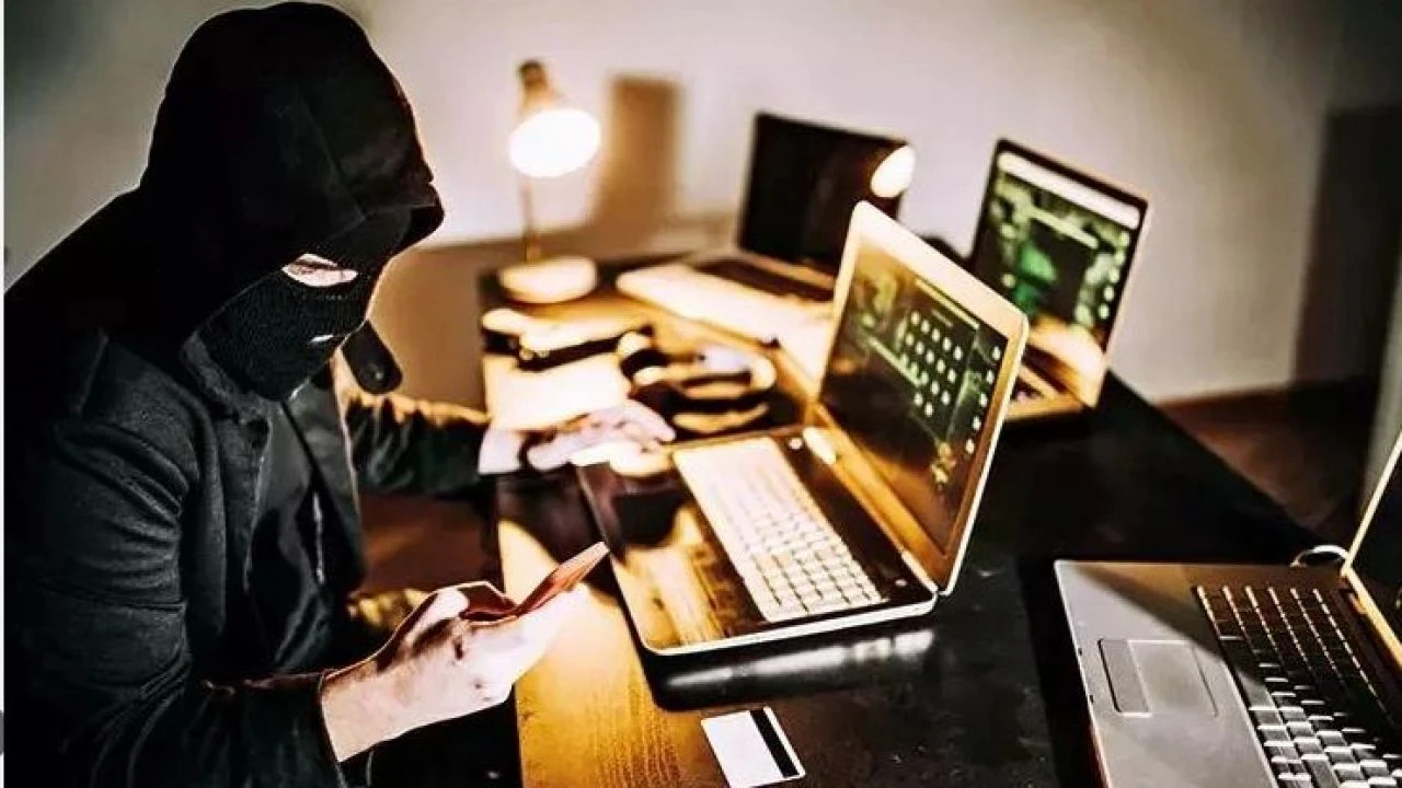 Bu kadarı pes dedirtti! Telefonlardaki büyük tehlike! Verileriniz çalınmış olabilir