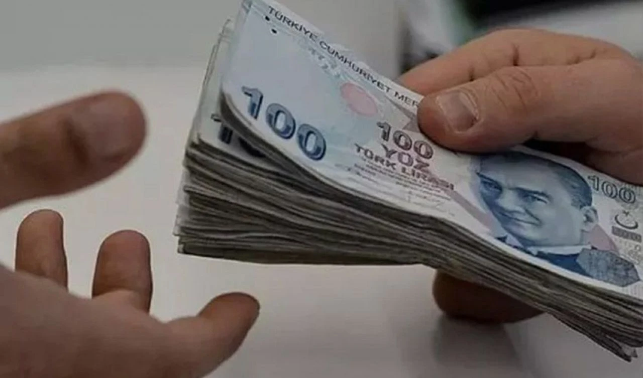 Emekliler bankalara koştu! Rekor başvuru yapıldı! Ödemeler yarın başlıyor - 2. Resim