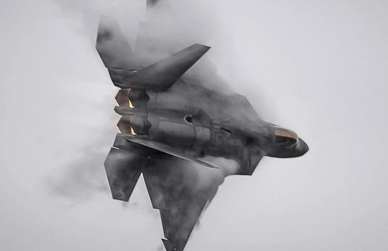 KAAN'ın hiçbir ülkeye verilmeyen rakibine yeni özellik! Tamamen gizlileşiyor, görüntüleri şaşırttı - 4. Resim