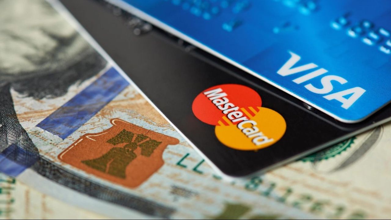 Kredi kartı ücretleri sınırlanıyor! 20 yıllık dava bitti, Visa ve Mastercard anlaşmaya vardı