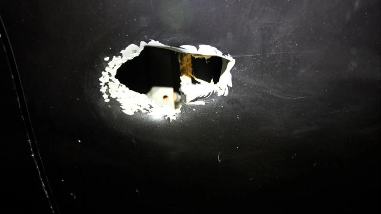 Memleket Partisi Mersin Tarsus adayının aracına pompalı tüfekle saldırı - 3. Resim