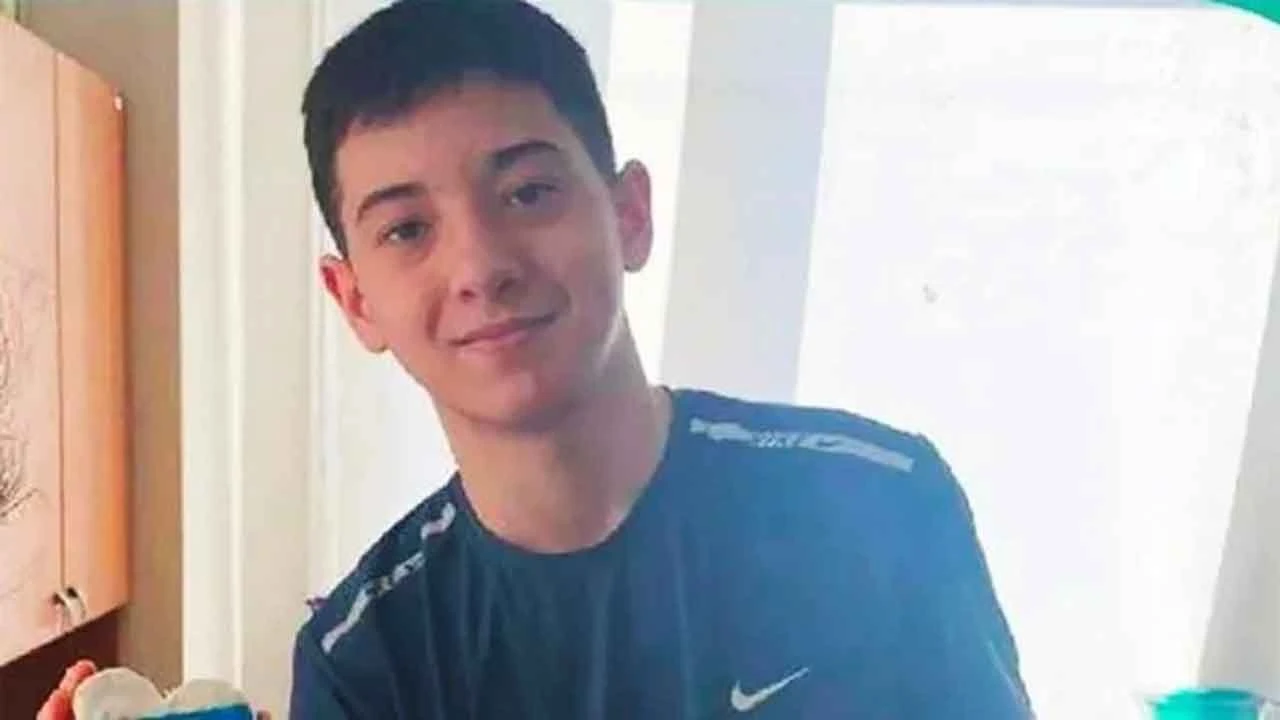 Moskova saldırısında onlarca kişiyi kurtarmıştı... 15 yaşındaki İslam'a cesaret ödülü!