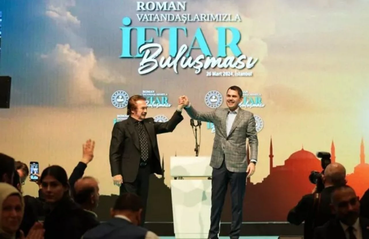 Orhan Gencebay ile Murat Kurum buluştu! Seçim şarkısını beraber söylediler - 1. Resim