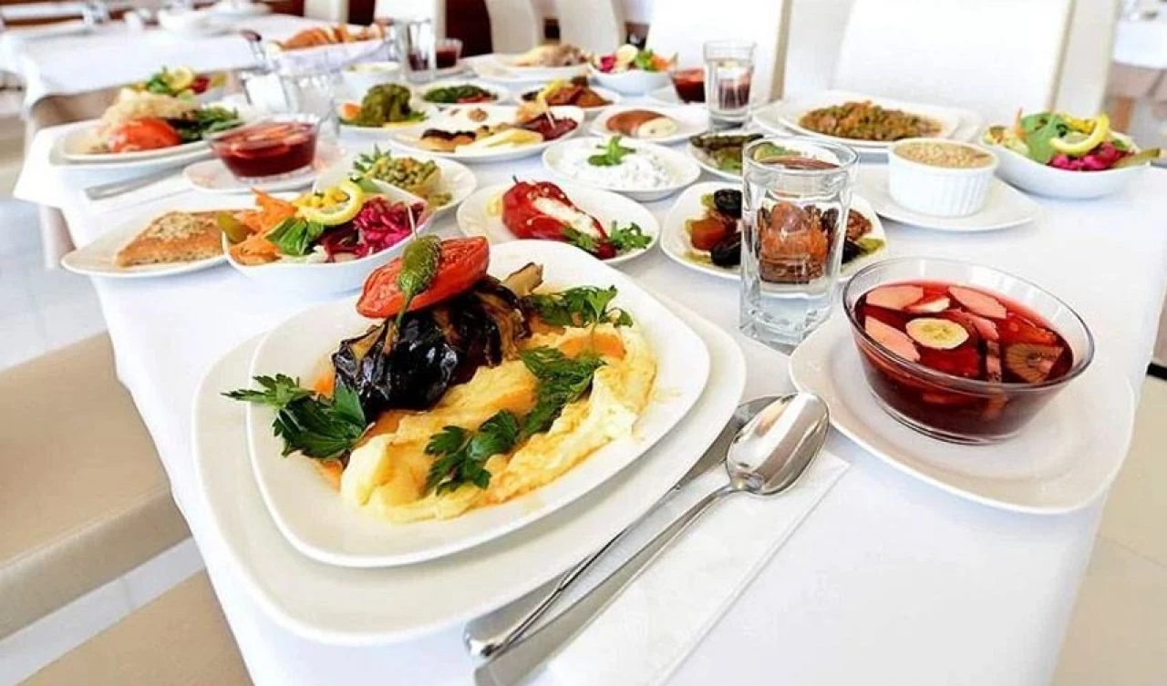 Ramazan’da sindirim problemi yaşamak istemiyorsanız dikkat! İşte 10 altın formül...