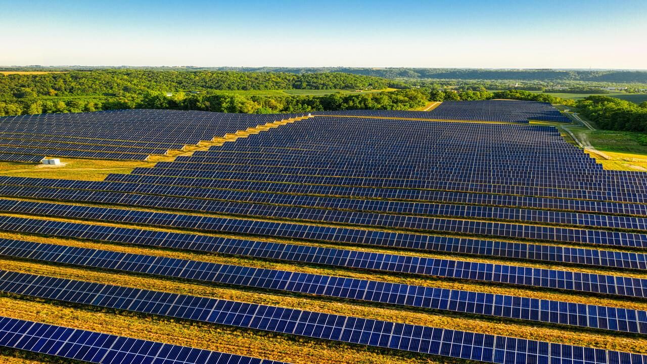 Tüm dünyada yeşil enerji hamlesi! Kapasitede rekor artış