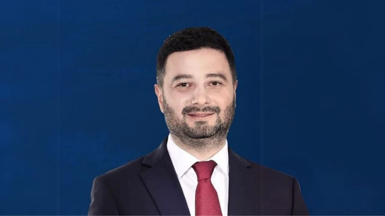 AK Parti Kağıthane Belediye Başkan adayı Mevlüt Öztekin&#039;in hayatı ve biyografisi