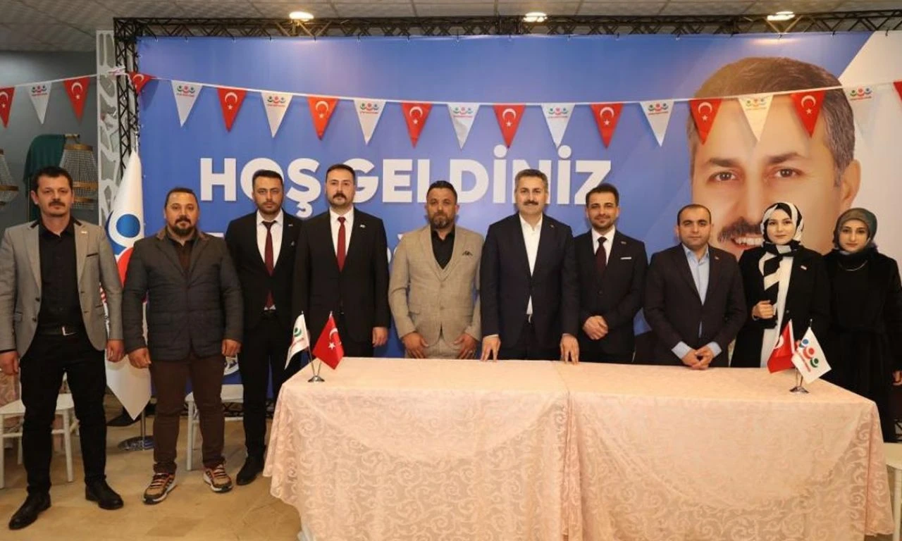 Seçim öncesi kritik hamle! Sinan Oğan'ın partisinden AK Parti'ye destek kararı