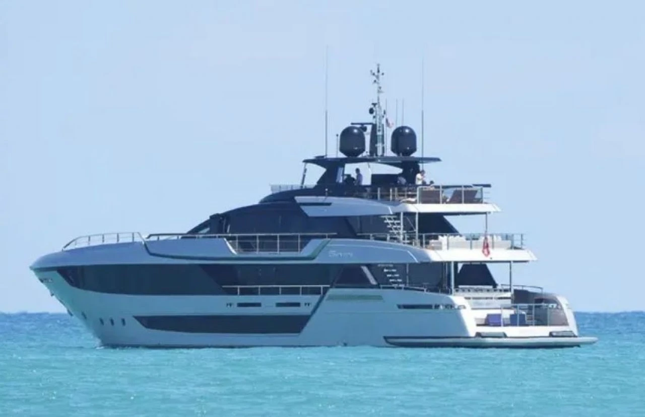 Victoria ile David Beckham çiftinin servet değerindeki yatındaki detay ortaya çıktı - 2. Resim