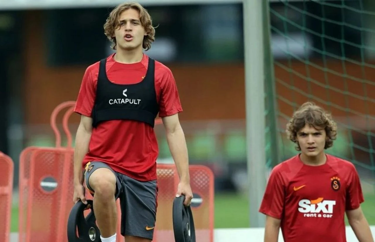 Akman kardeşlerin geleceği belli netlik kazandı! Biri kalıyor, biri gidiyor - 1. Resim