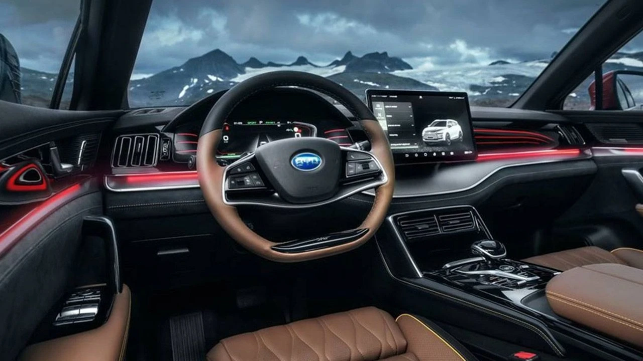 Dünyanın en çok tercih edilen elektrikli otomobili rekor kırdı