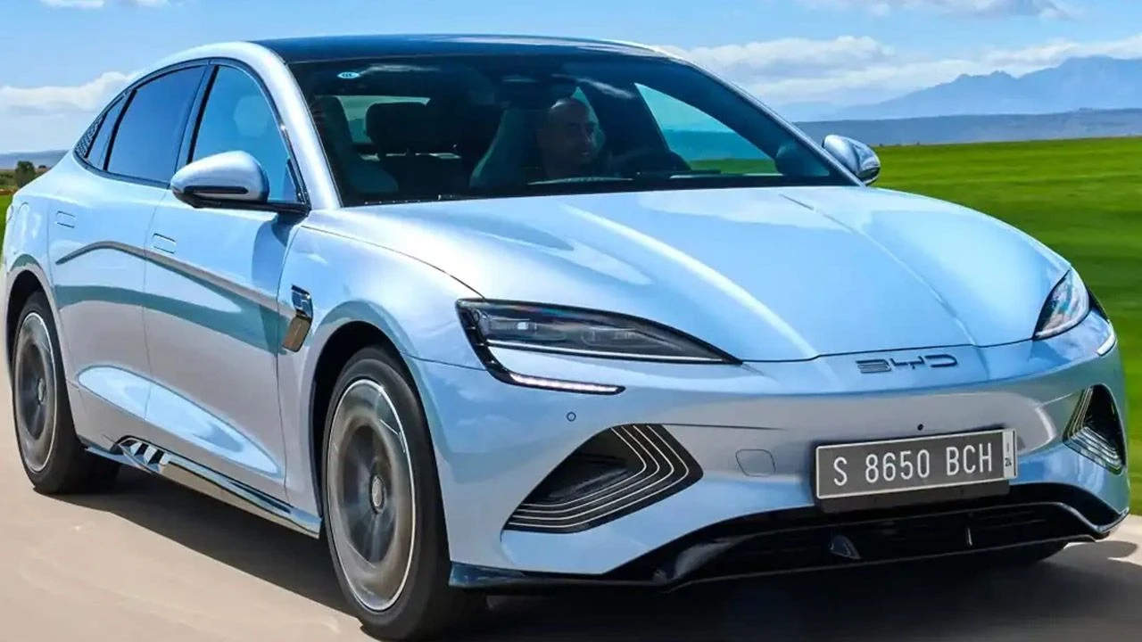 Dünyanın en çok tercih edilen elektrikli otomobili rekor kırdı