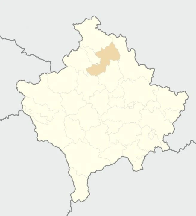 Kosova'nın Kuzey Mitroviça Belediyesi'nde Türkçe resmi dil oldu