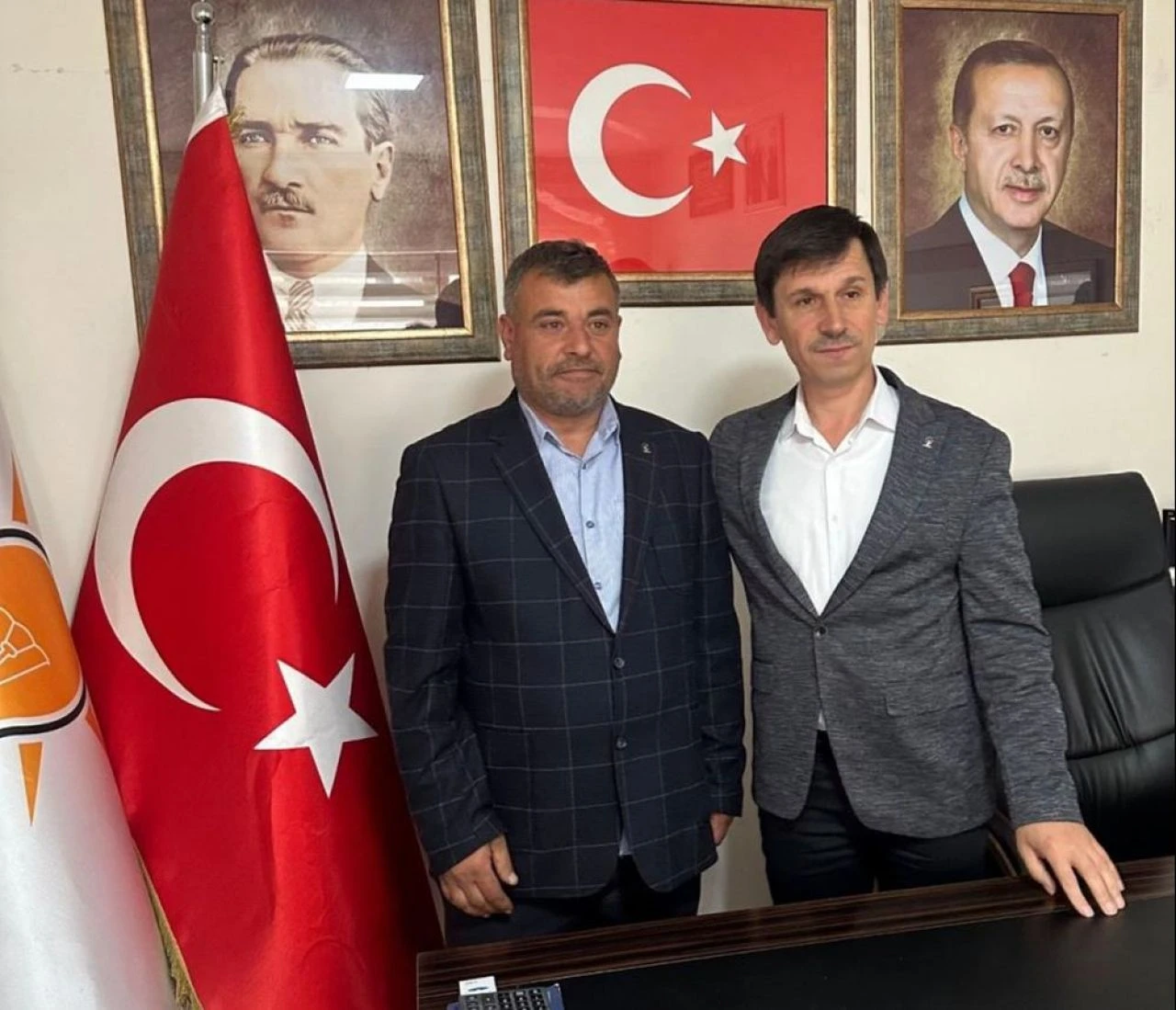 YRP'de istifa depremi! Topluca AK Parti'ye geçtiler - 1. Resim