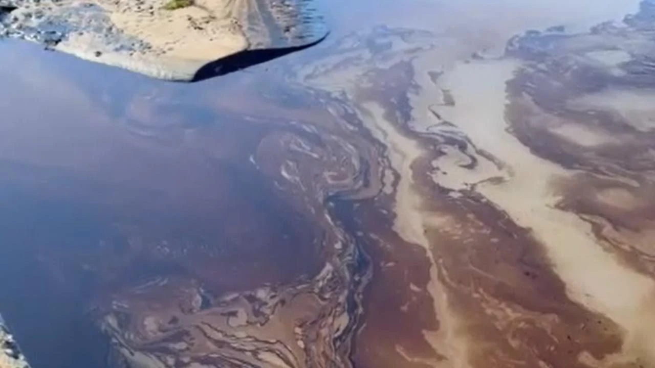 Diyarbakır'da petrol boru hattında patlama! Çok sayıda ekip sevk edildi