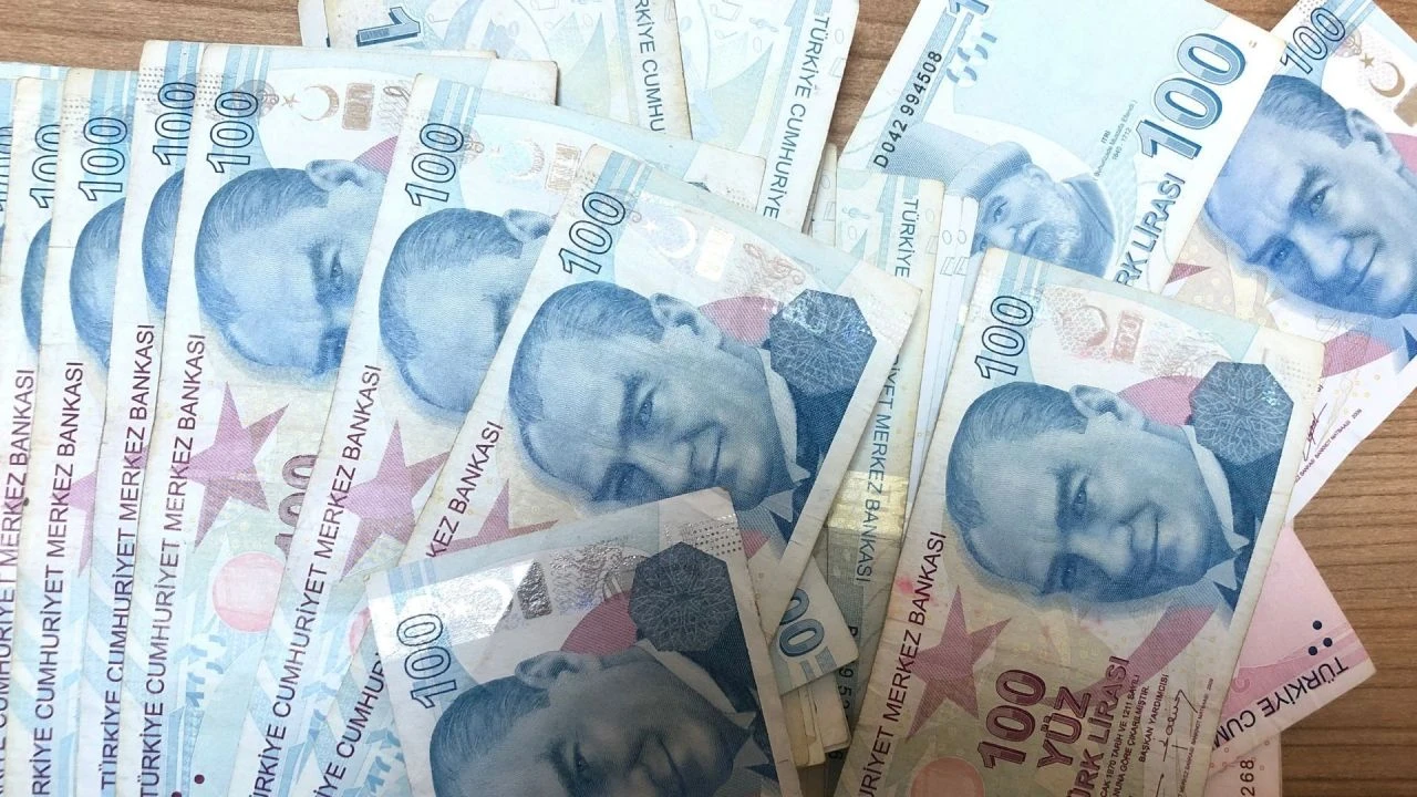 Emeklilerin kök maaşlarını değiştirecek zam! SSK, Bağ-Kur emeklilerinin beklediği zam tahmini ne kadar olur?