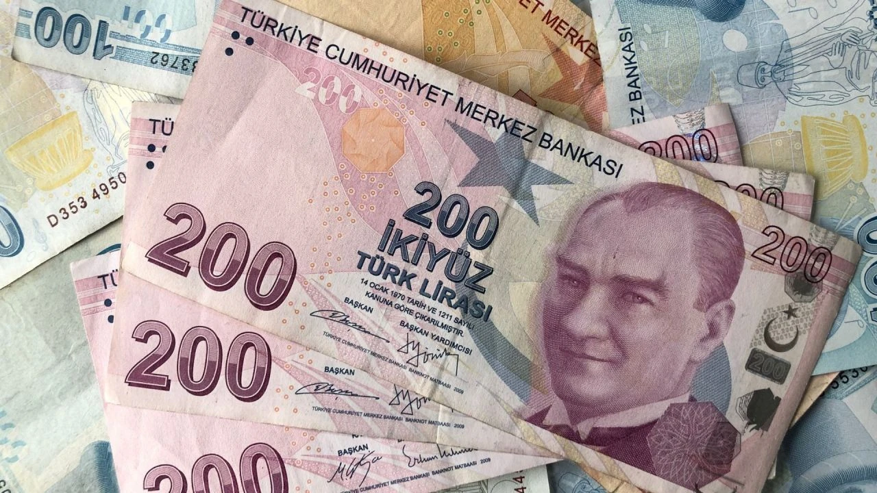 Emeklilerin kök maaşlarını değiştirecek zam! SSK, Bağ-Kur emeklilerinin beklediği zam tahmini ne kadar olur?