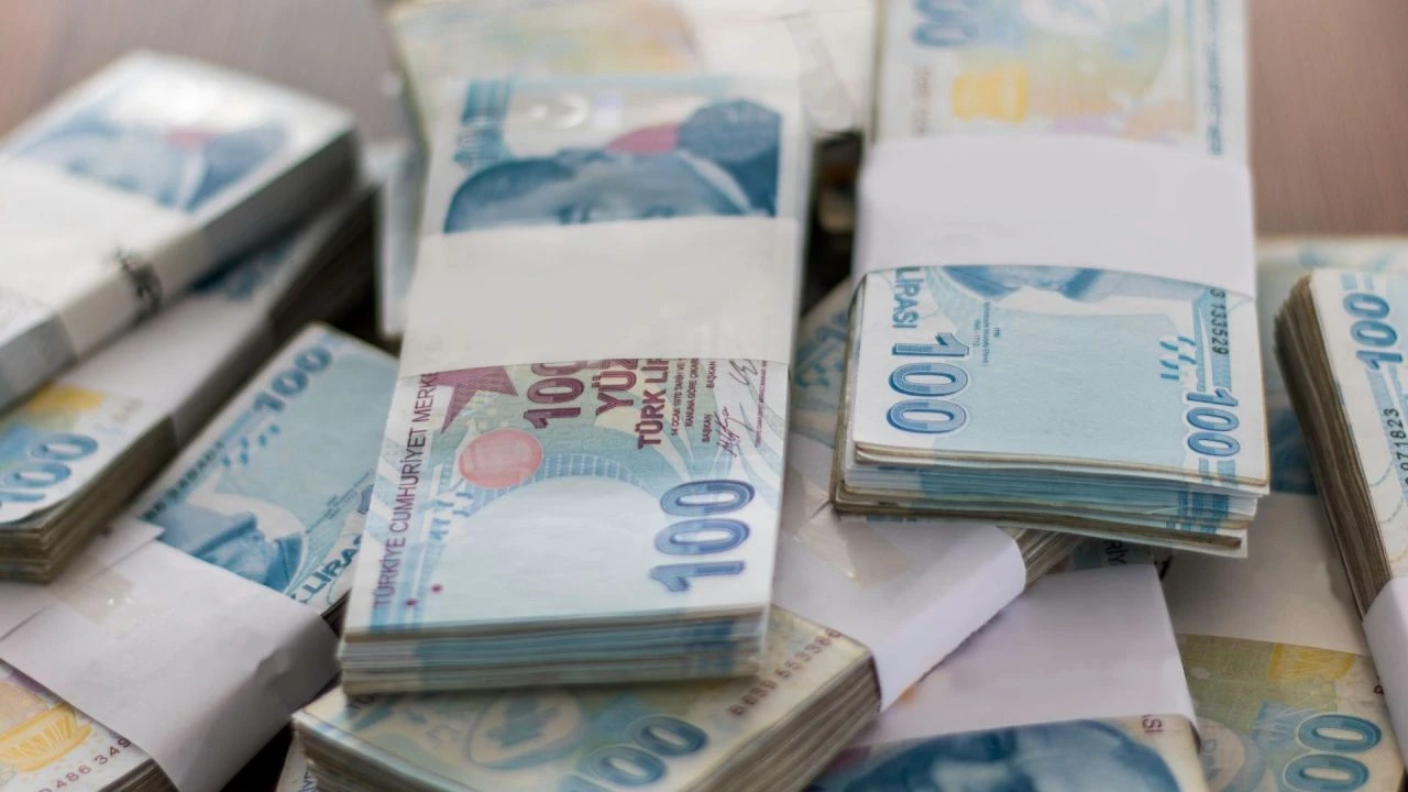 Emeklilerin kök maaşlarını değiştirecek zam! SSK, Bağ-Kur emeklilerinin beklediği zam tahmini ne kadar olur?