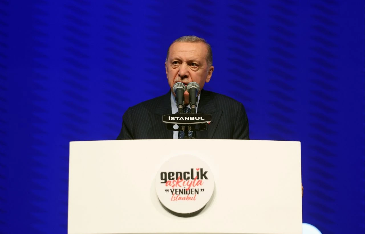 Erdoğan'dan Erbakan'a sert eleştiri: Matematik bilmiyor, çok acemi