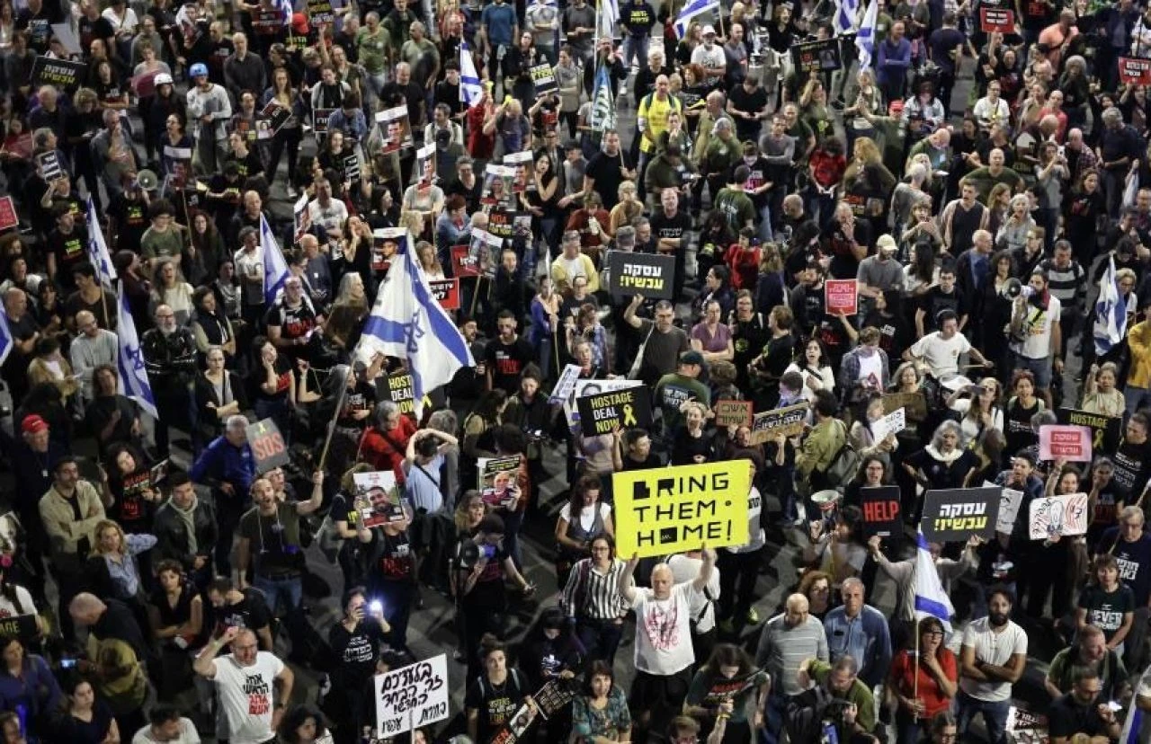 İsrail’de Netanyahu’ya tepkiler büyüyor: Savaşı durdurun, anlaşma hemen