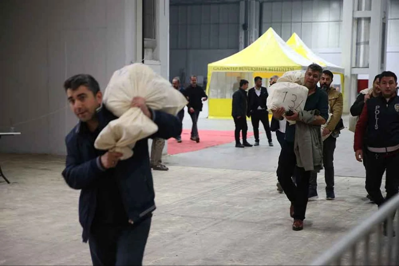 Hangi belediyeler el değiştirdi? Sandıktan çıkan şaşırtıcı ilk sonuçlar