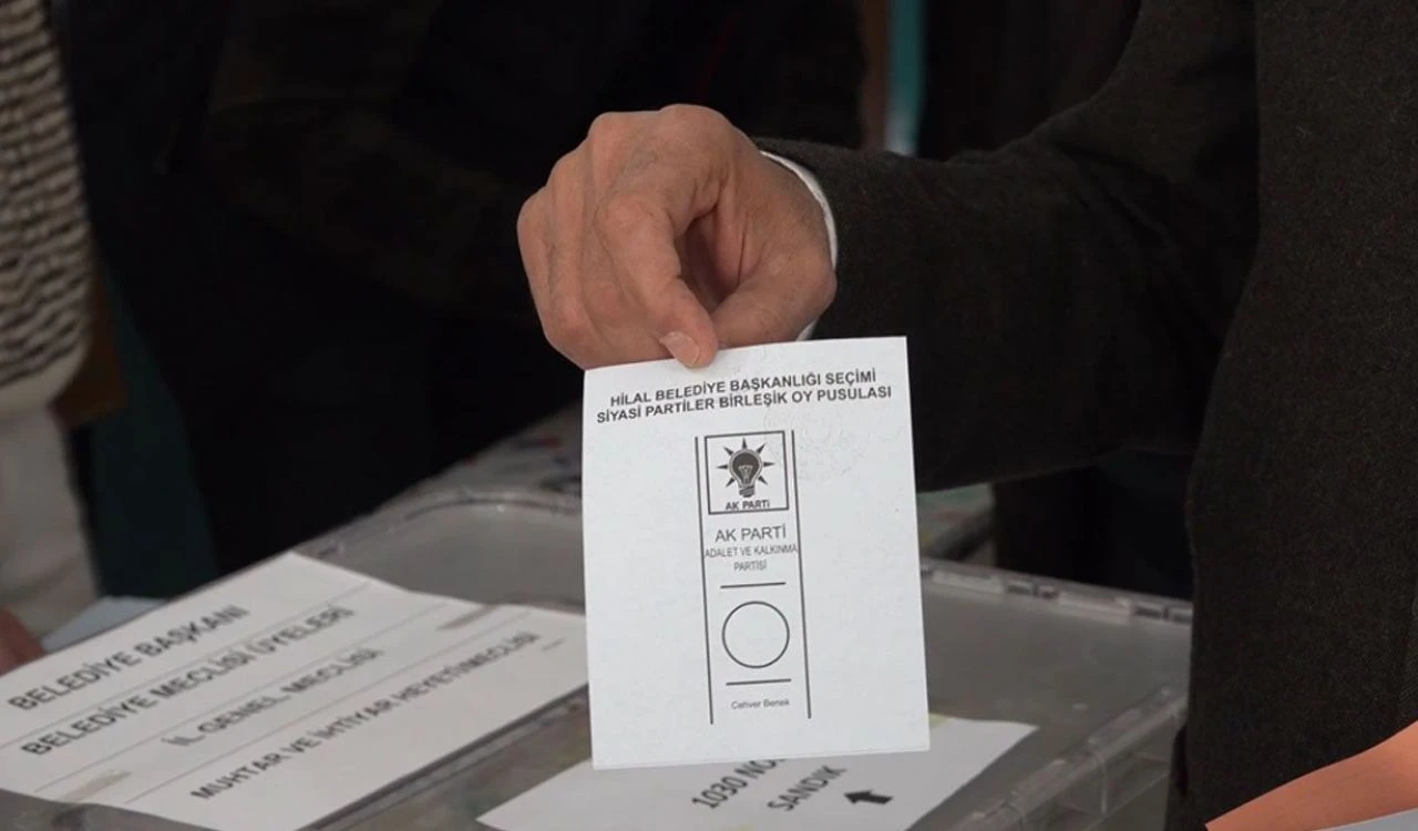 Seçimin en kısa pusulası: Tek aday var, 2 bin 273 kişi oy kullanacak - 1. Resim
