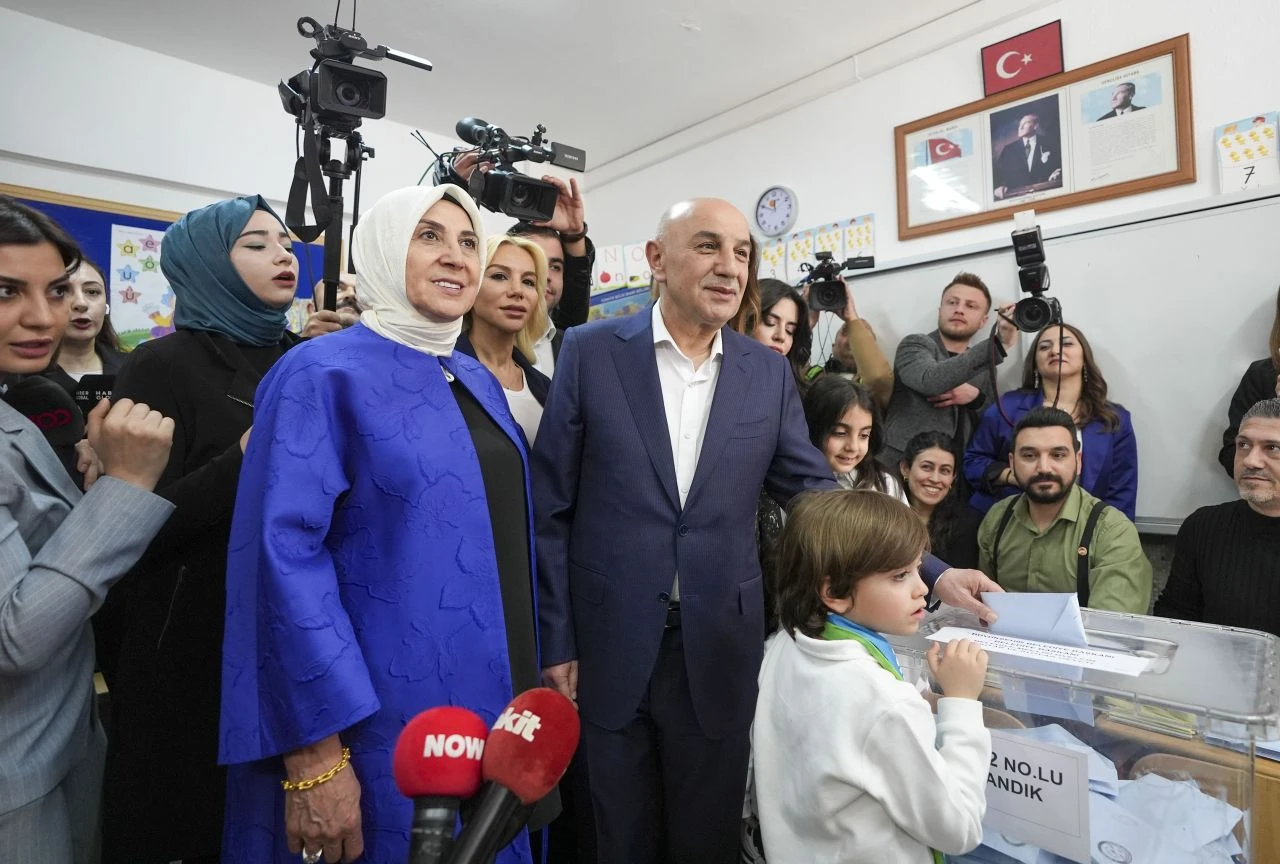 Siyasiler sandık başına gitti - 5. Resim