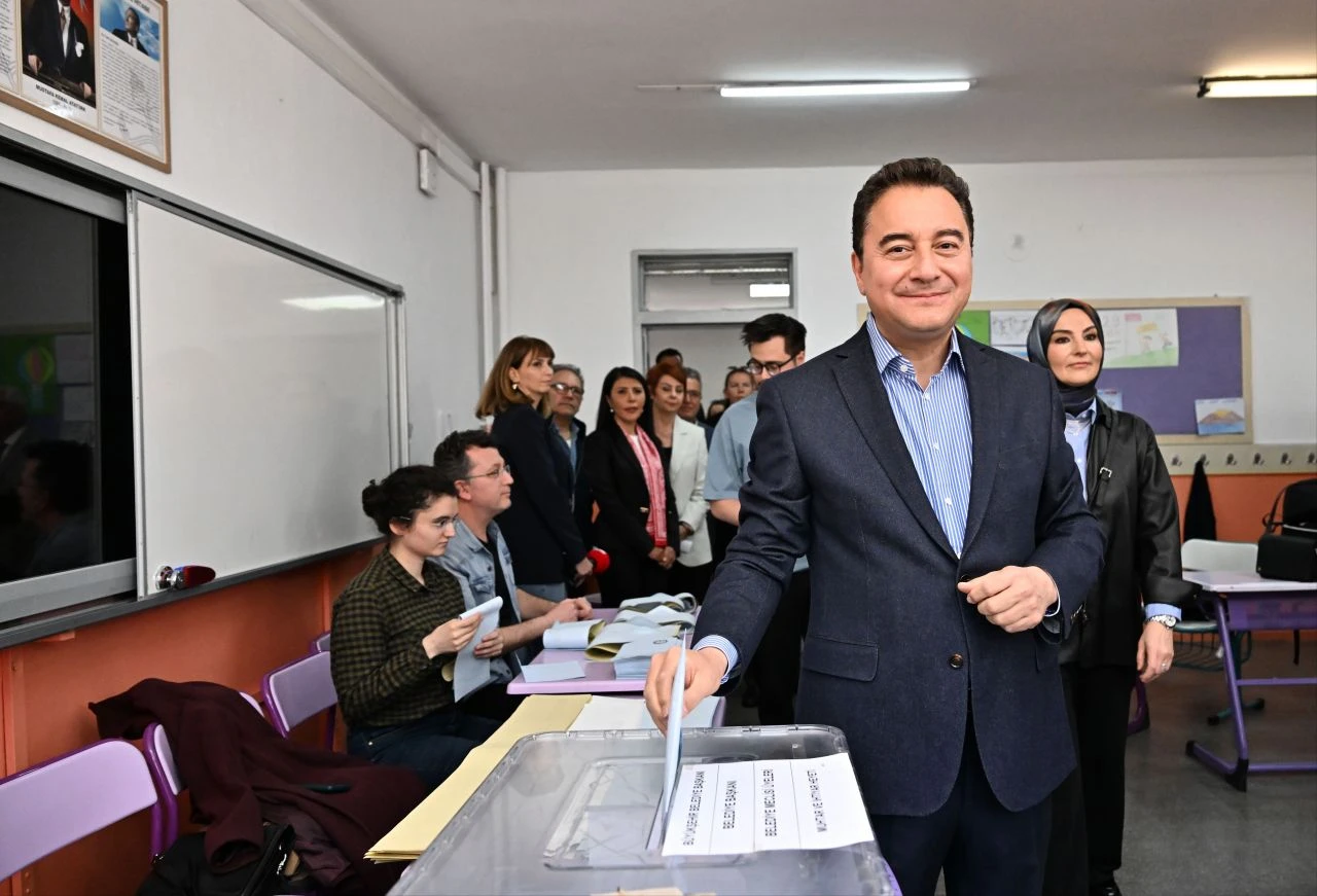 Siyasiler sandık başına gitti - 7. Resim