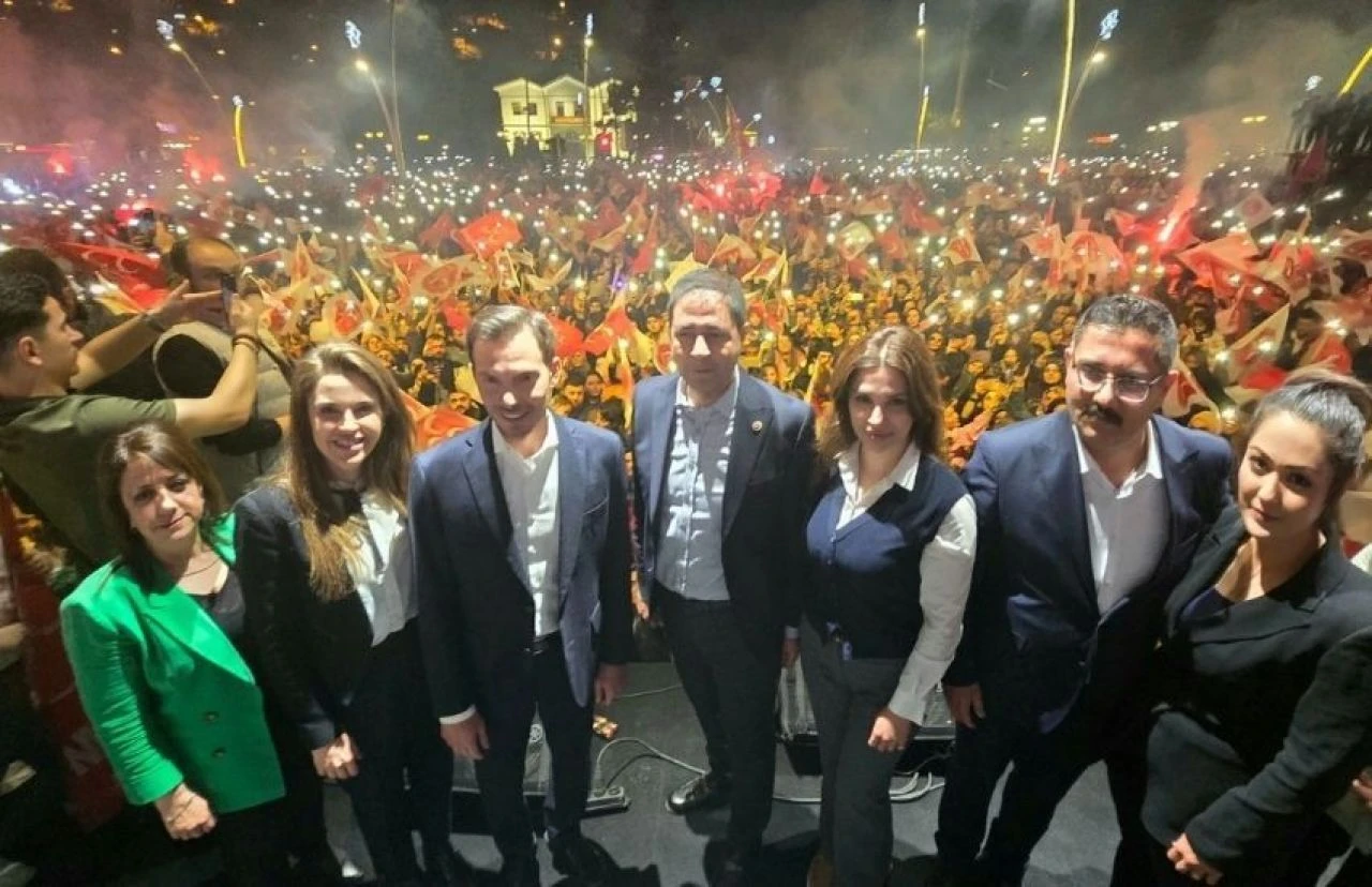 Süper Vali'nin oğlundan süper çıkış! - 1. Resim