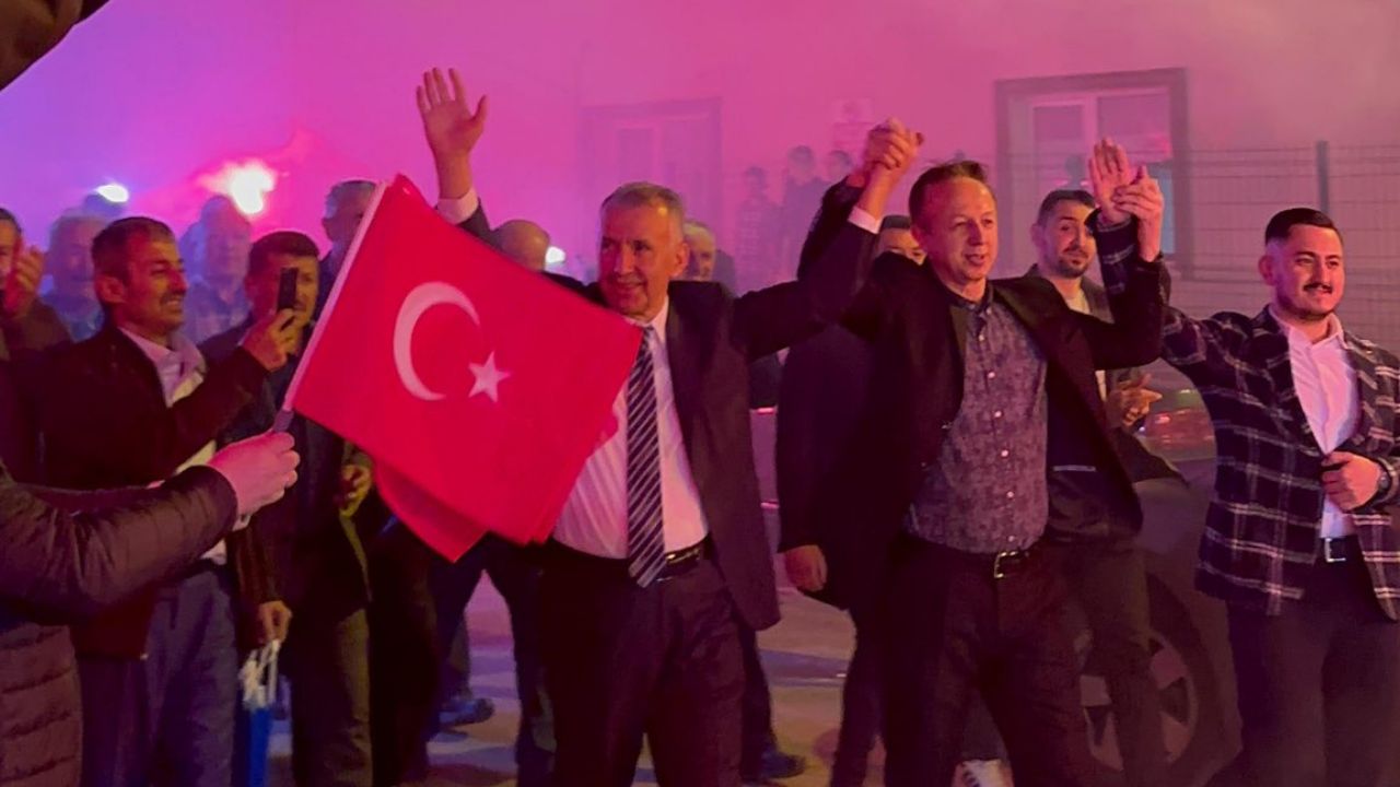 Ankara Çamlıdere’de sürpriz sonuç! Bağımsız aday kazandı