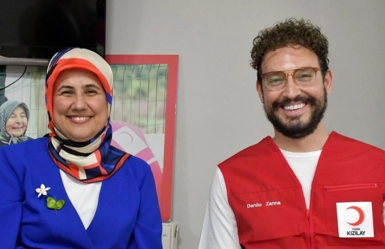 Danilo Zanna iftar sofrası hazırladı, gönülleri fethetti! - 1. Resim