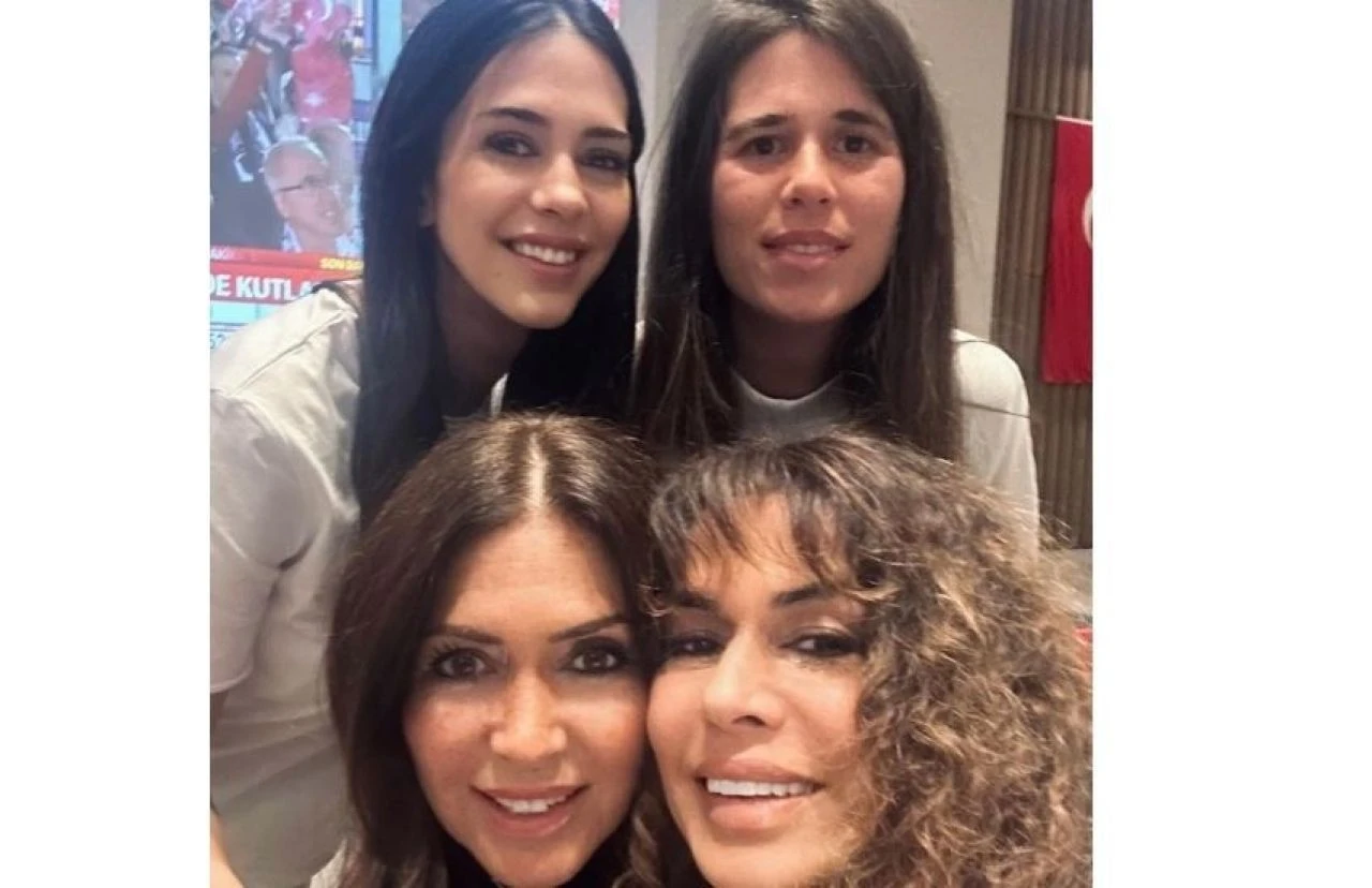 Ünlü Teknik Direktör Mustafa Denizli'nin kızı Lal Denizli Çeşme'nin ilk kadın belediye başkanı seçildi