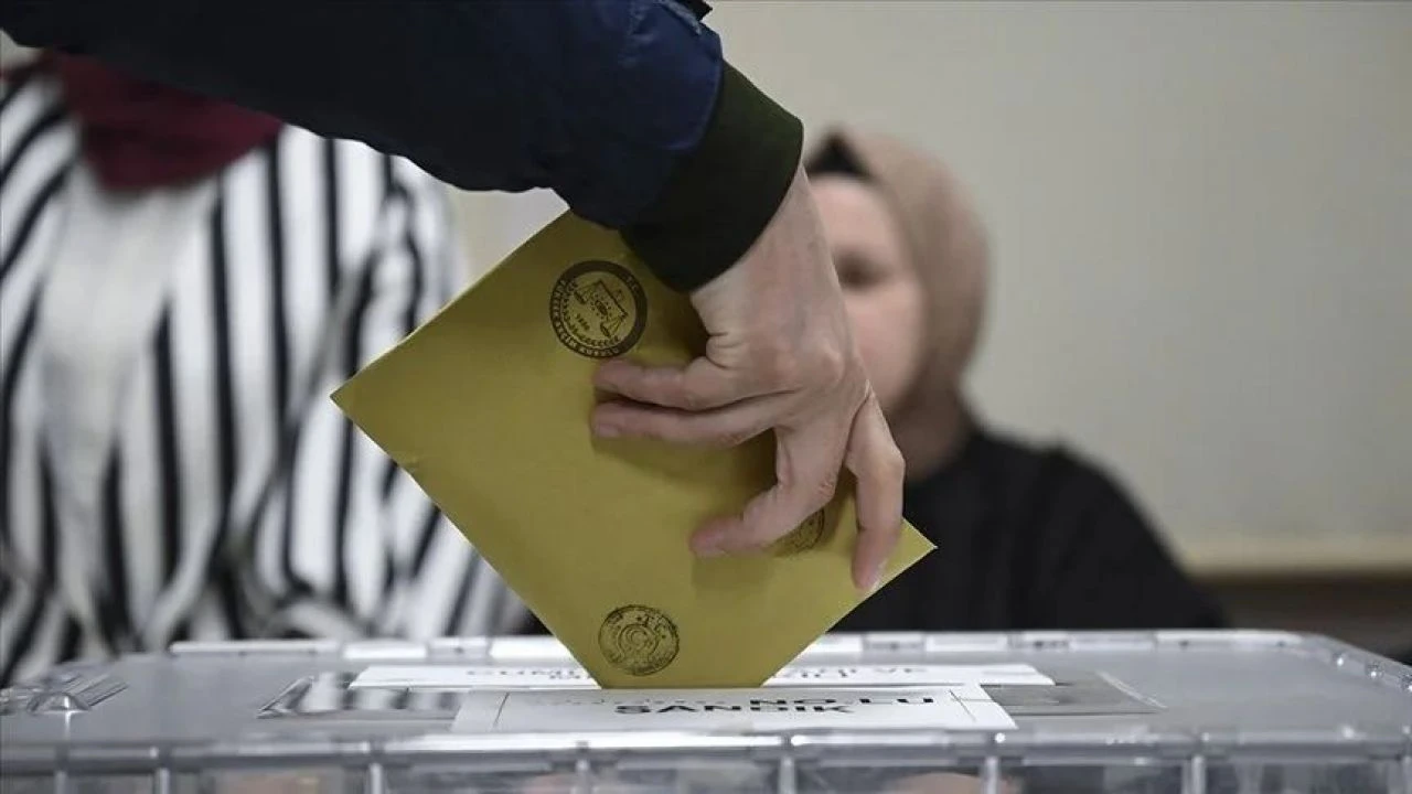 Yerel seçimlerinde resmi olmayan oy oranlarına göre partisi değişmeyen illerin listesi - 4. Resim