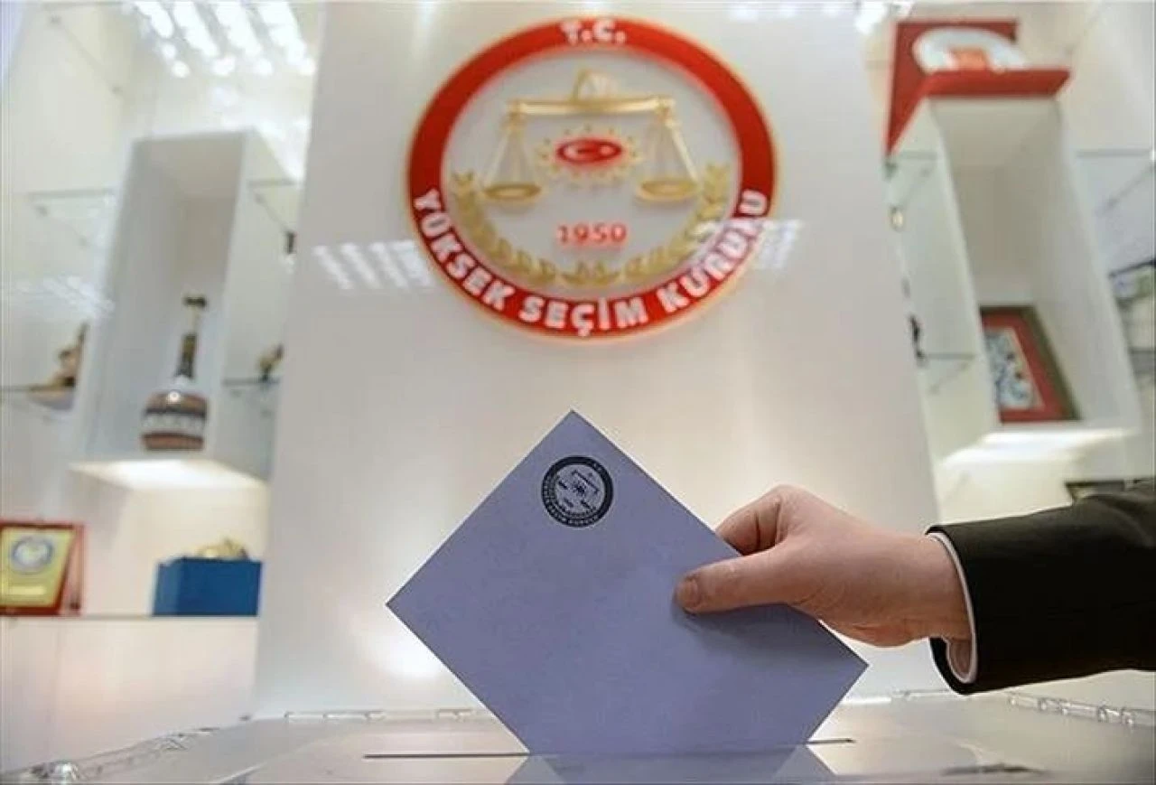 Yerel seçimlerinde resmi olmayan oy oranlarına göre partisi değişmeyen illerin listesi - 3. Resim