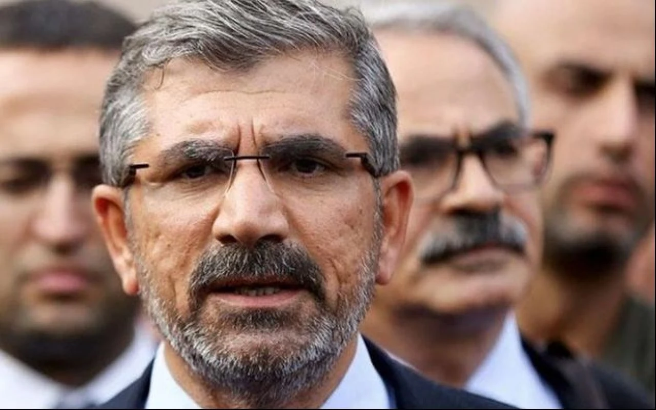 2014 yılında belediyelerdeki eş başkanlık uygulaması durdu