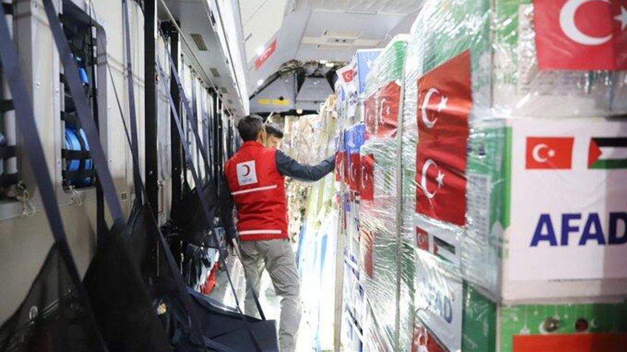 Türkiye Gazze&#039;ye en çok yardım ulaştıran ikinci ülke oldu