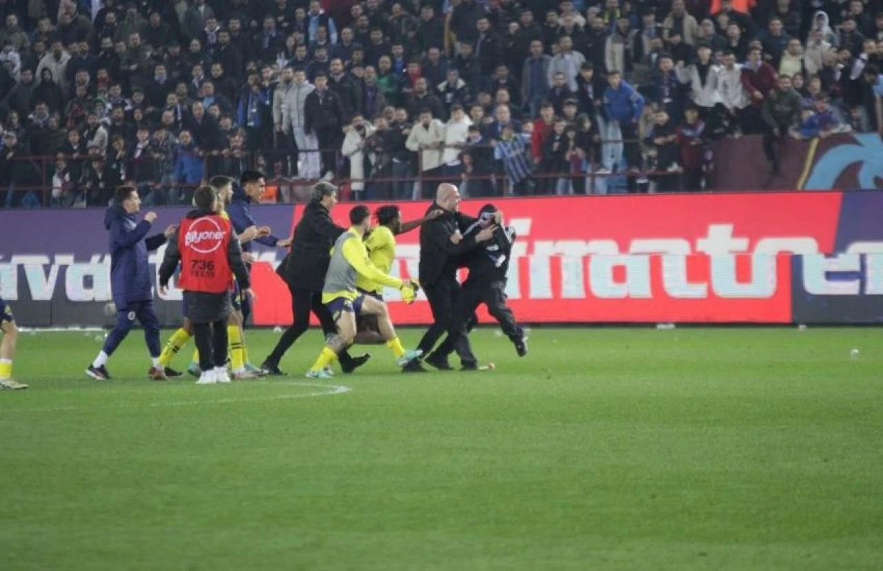 Olaylı maçta tutuklanan taraftarların tahliye talebi reddedildi - 1. Resim