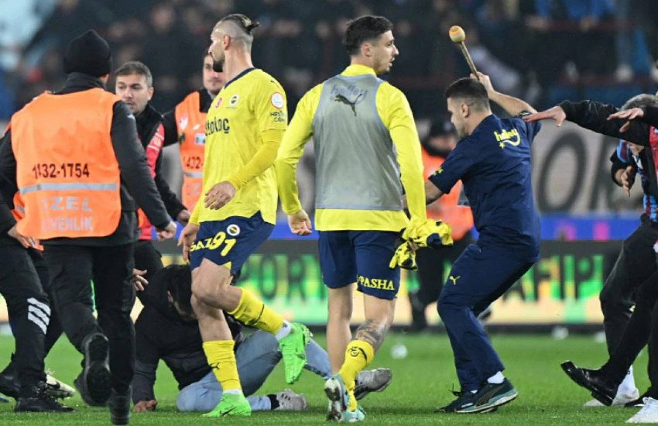 PFDK'dan flaş karar! Maça saatler kala Fenerbahçeli oyuncuların cezası durduruldu - 1. Resim