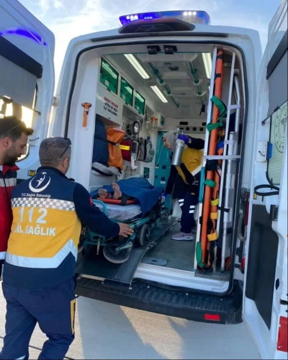 Van'da 7 yaşındaki çocuk için ambulans helikopter havalandı