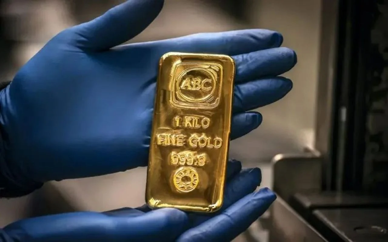 Altın rallisi son sürat! Yeniden rekor kırdı, psikolojik seviyenin üzerinde